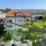 Panoramic In With Underground Parking * Varna