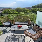 Panoramic In With Underground Parking Appartement