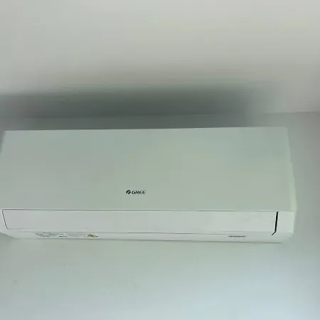 Panoramic In With Underground Parking * וארנה