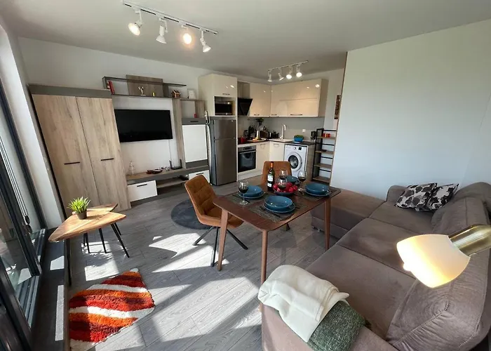 アパート Panoramic In With Underground Parking *