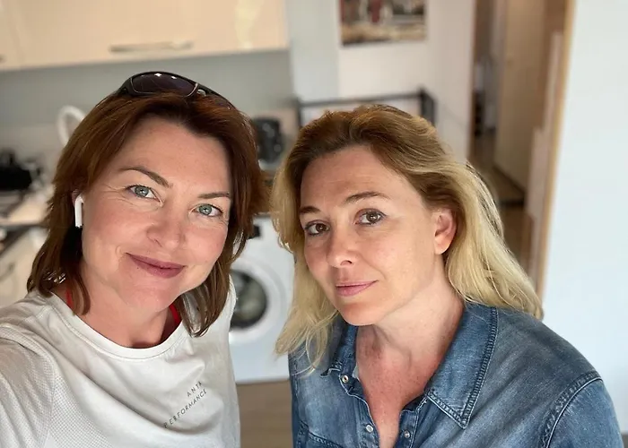 アパート Panoramic In With Underground Parking ヴァルナ