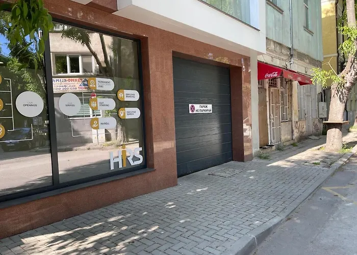 アパート Panoramic In With Underground Parking ヴァルナ