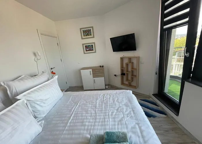 Panoramic In With Underground Parking * ヴァルナ